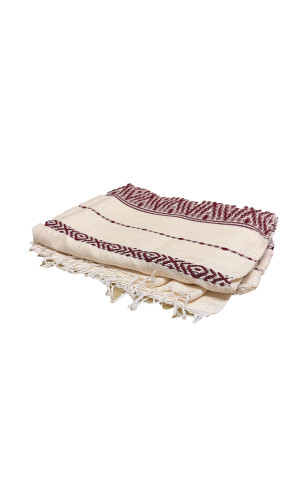 plaid traditionnel tissé jacquard disponible en bordeaux