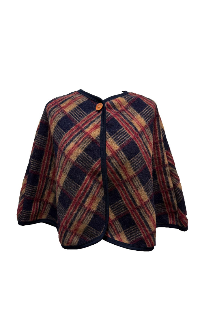 pelerine laine des Pyrénées ecossais camel en stock